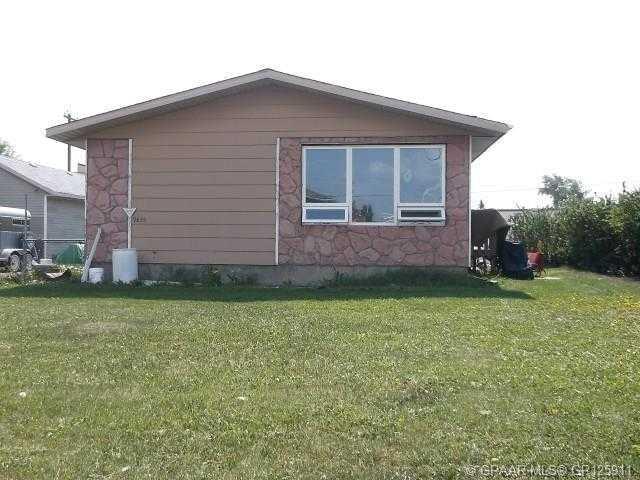 MLS® listing #114643301 for sale located at 9835 96 Avenue 