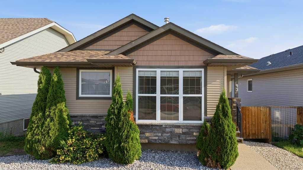 93 Valley Crescent , A2334228, Alberta,