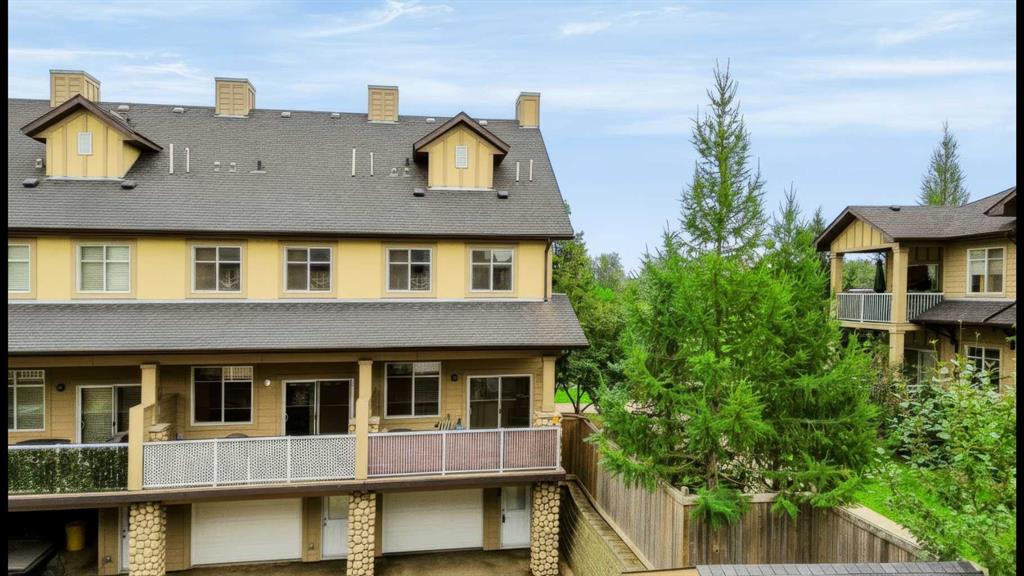 Third View of 22, 137 Fontaine Crescent , Downtown, Fort McMurray, Alberta, T9H 0C3