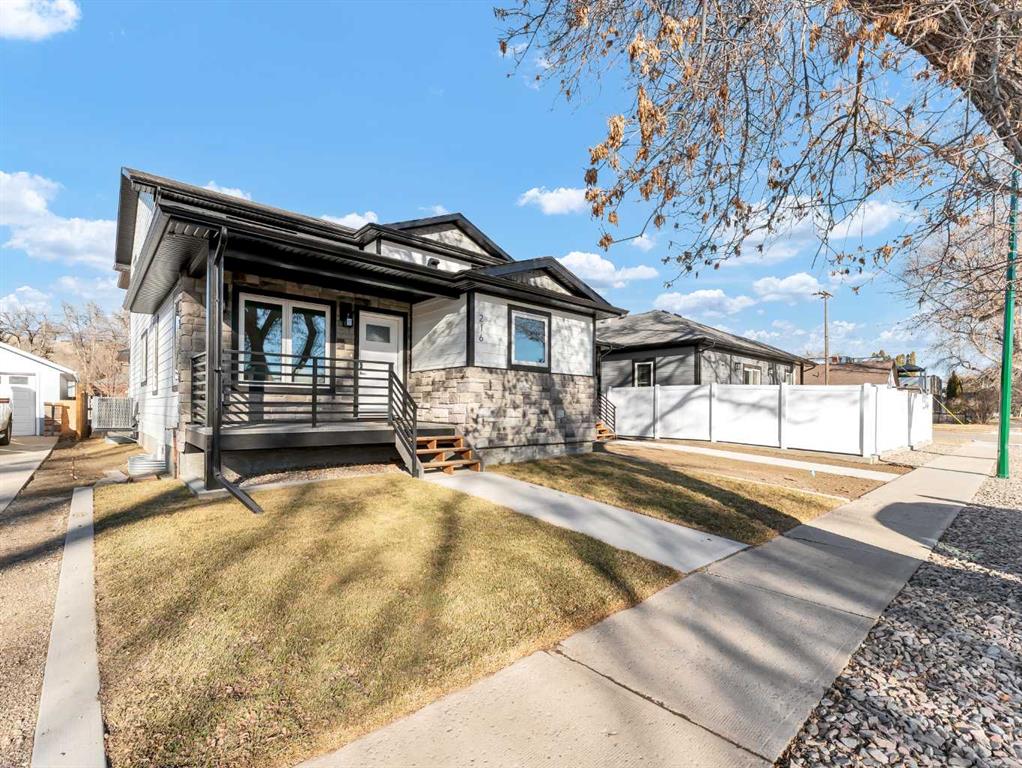 216 2 Street NW, A2334237, Alberta,