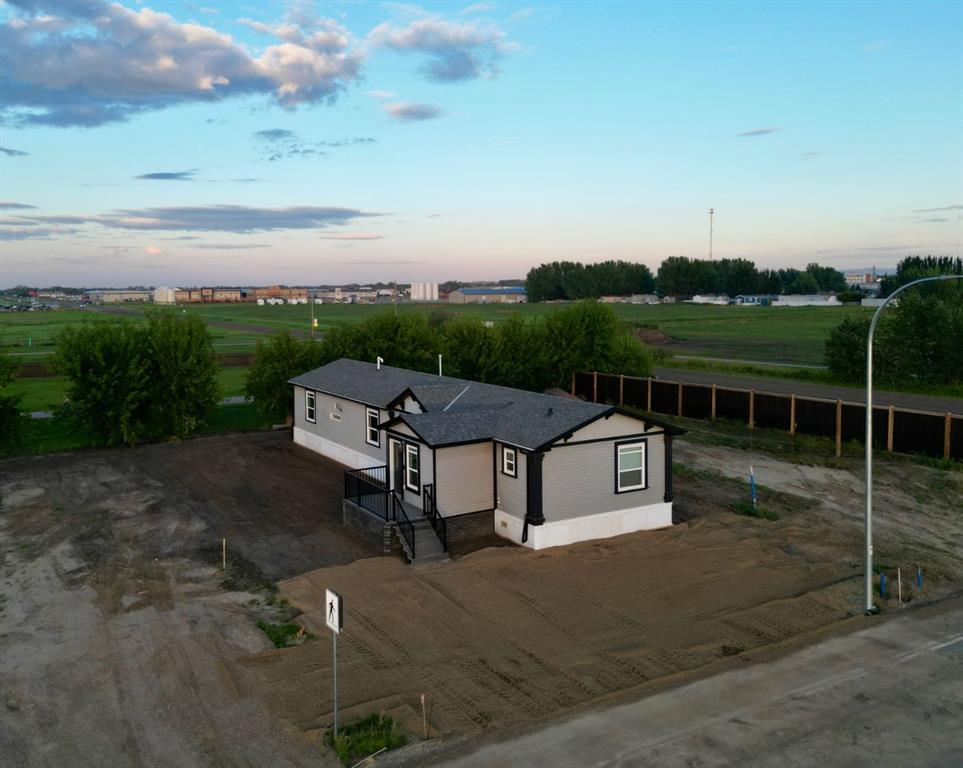 Second View of 10905 103 STreet  , NONE, La Crete, Alberta, T0H2H0