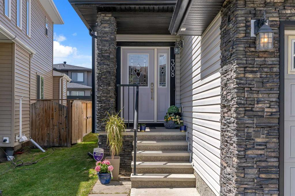 Fifth View of 308 Kinniburgh Link , Kinniburgh North, Chestermere, Alberta, T1X 0P8