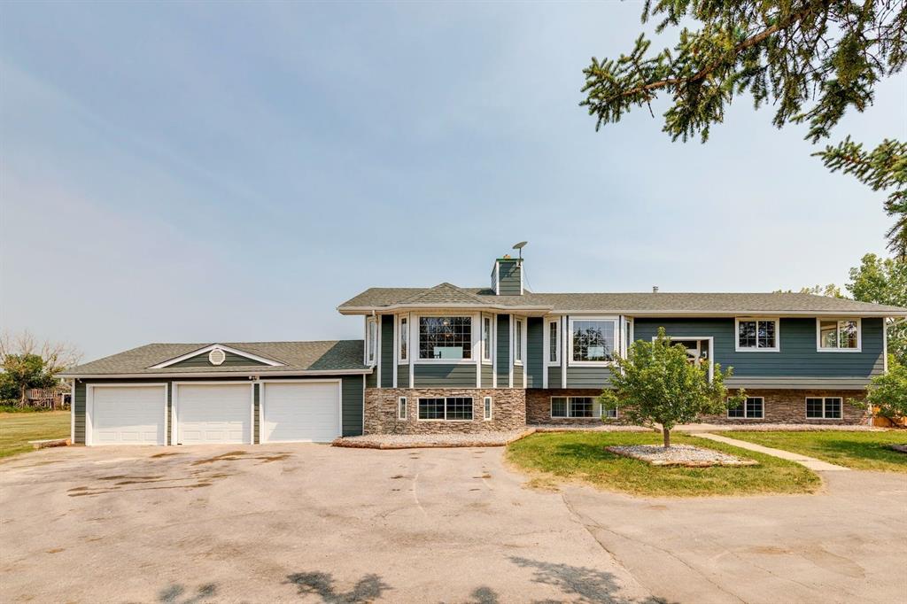 Third View of 271154 Range Road 285  , NONE, Rural Rocky View County, Alberta, T4B 2A4