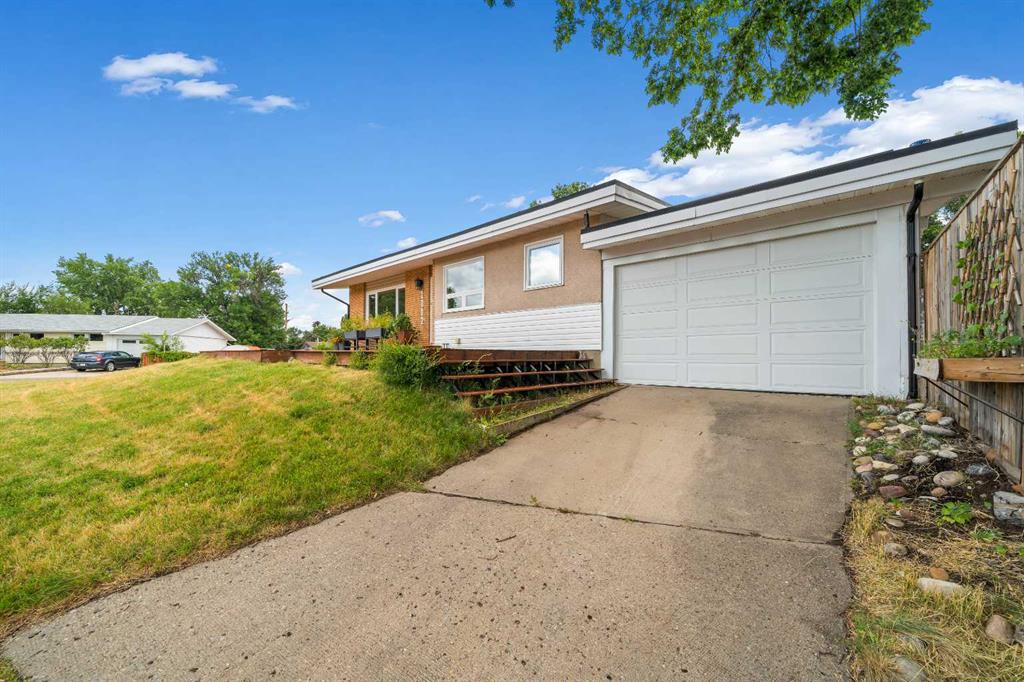 1002 13 Street NE, A2334265, Alberta,