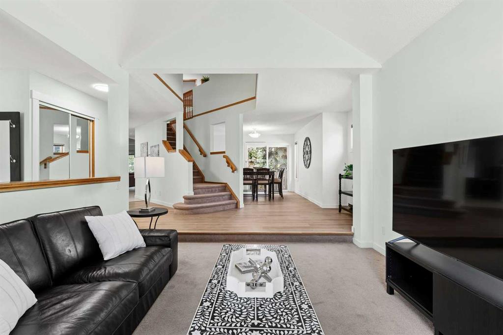 Third View of 14125 Evergreen Street SW, Evergreen, Calgary, Alberta, T2Y 3A4
