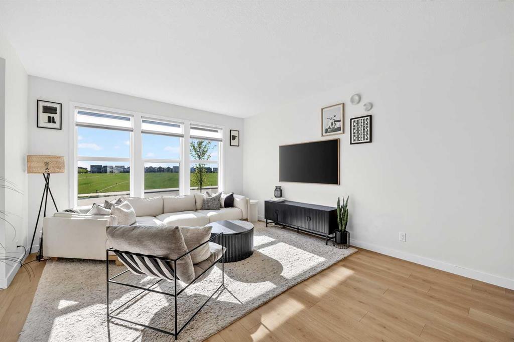 Fourth View of 87 Heirloom Boulevard SE, Rangeview, Calgary, Alberta, T3S 0H2