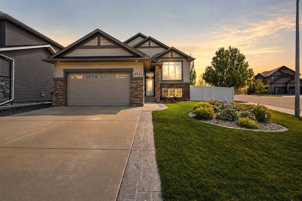 Third View of 362 Webster Drive , Westlake, Red Deer, Alberta, T4N 1E2