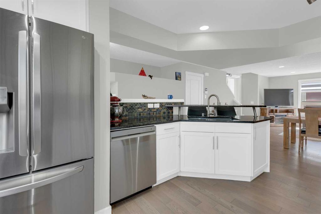 Fourth View of 24 Aspen Hills Common SW, Aspen Woods, Calgary, Alberta, T3H 0R7