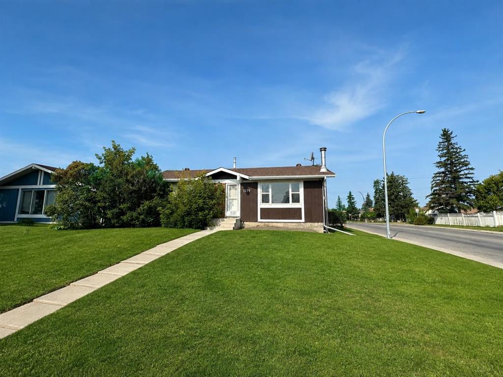 1219 68 Street NE, A2334379, Alberta,
