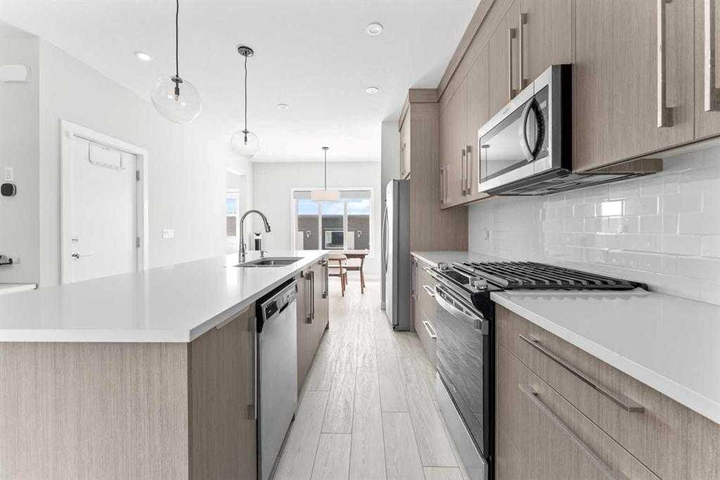 Third View of 919 Walgrove Boulevard SE, Walden, Calgary, Alberta, T2X 4G1