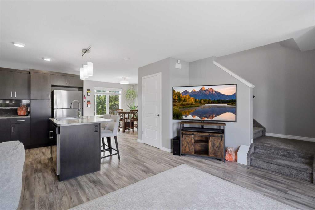 Fifth View of 9 Hampton Crescent , Hampton Pointe, Sylvan Lake, Alberta, T4S 0N2