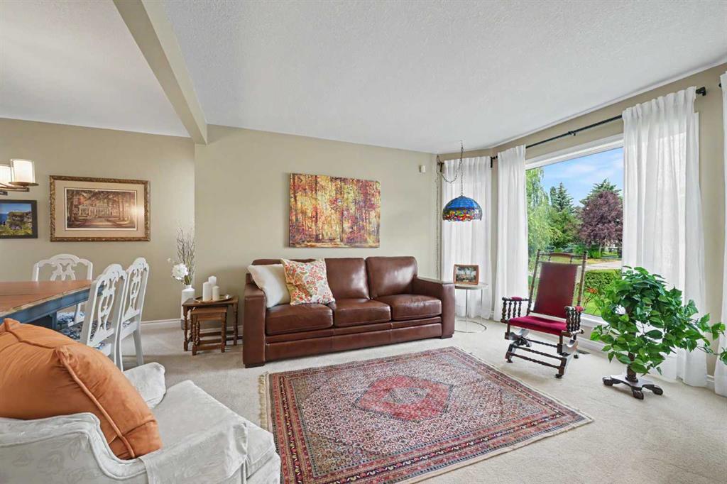 Fourth View of 174 Woodpark Circle SW, Woodlands, Calgary, Alberta, T2W 6G1