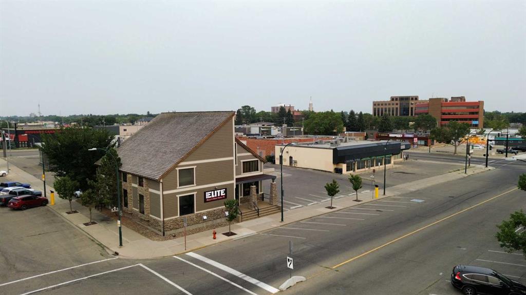 Fifth View of 806 2 Avenue S, Downtown, Lethbridge, Alberta, T1J 0C6