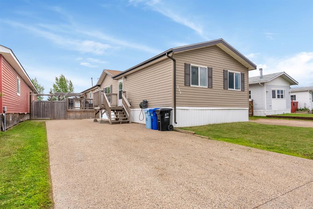 224 Clausen Crescent , A2334419, Alberta,