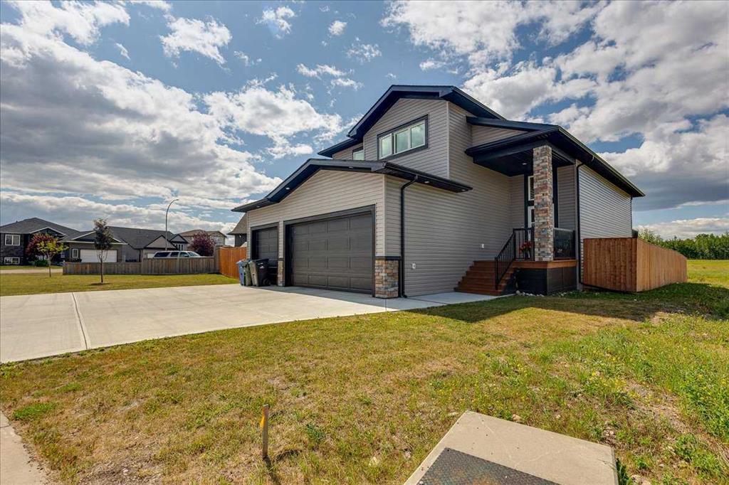 Fourth View of 136 12 Avenue NE, NONE, Sundre, Alberta, T0M 1X0
