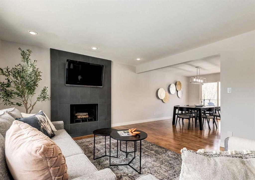 176 Mapleburn Drive SE, A2334478, Alberta,