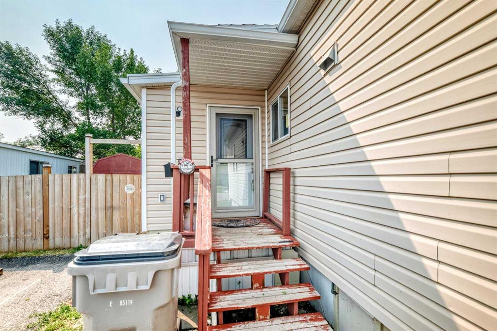 Fourth View of 63, 6220 17 Avenue SE, Red Carpet, Calgary, Alberta, T2A 0W6