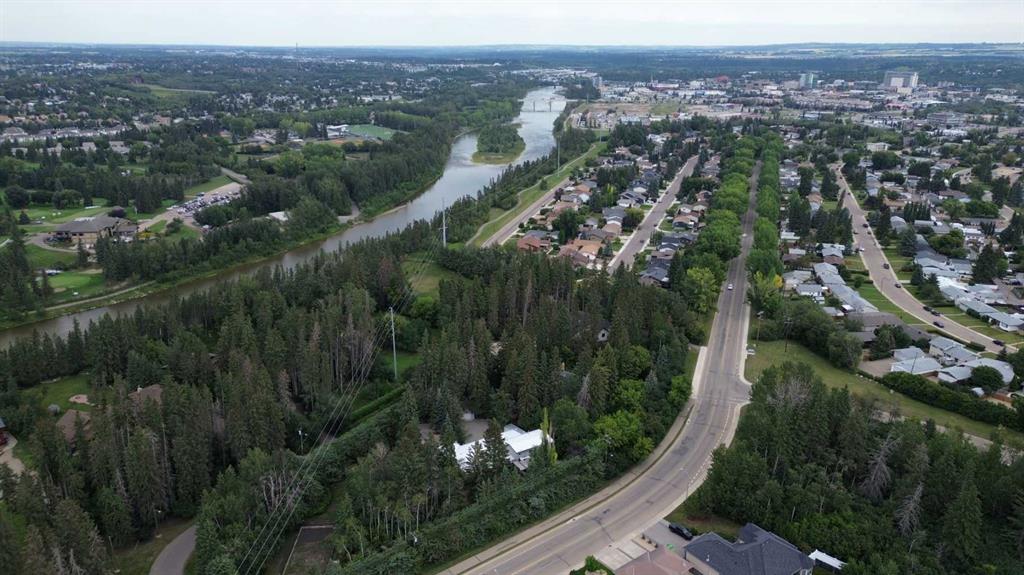 Fifth View of 20 Cronquist Close , Westlake, Red Deer, Alberta, T4N1E3