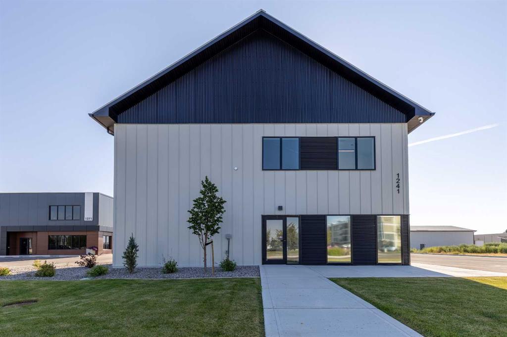 Fourth View of 1241 29 Street N, Churchill Industrial Park, Lethbridge, Alberta, T1H7H6
