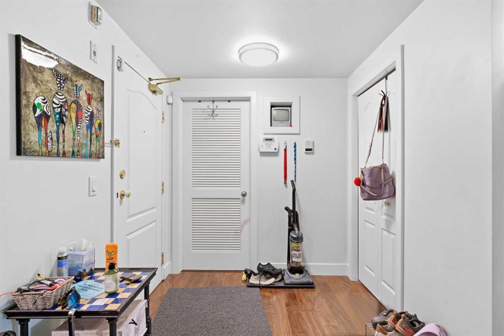 Fourth View of 108, 114 15 Avenue SW, Beltline, Calgary, Alberta, T2R 0P5