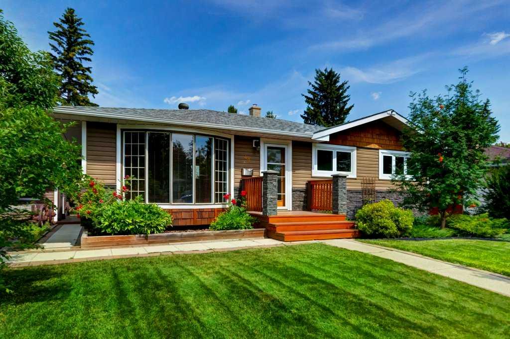 Third View of 48 Hillary Crescent SW, Haysboro, Calgary, Alberta, T2V3J2