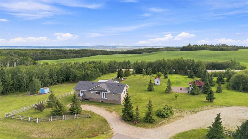Fifth View of 87, 742033 Range Road 53  , Spruce Villa Estates, Rural Grande Prairie No. 1, County of, Alberta, T0H3C0
