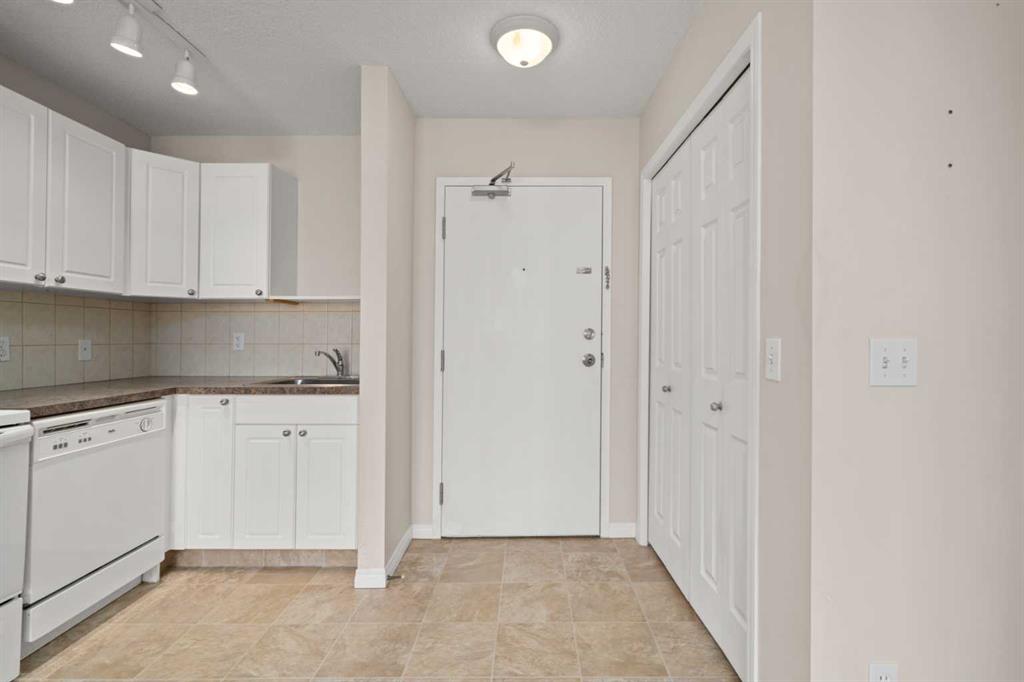 Fifth View of 208, 1010 Railway Street , NONE, Crossfield, Alberta, T0M0S0