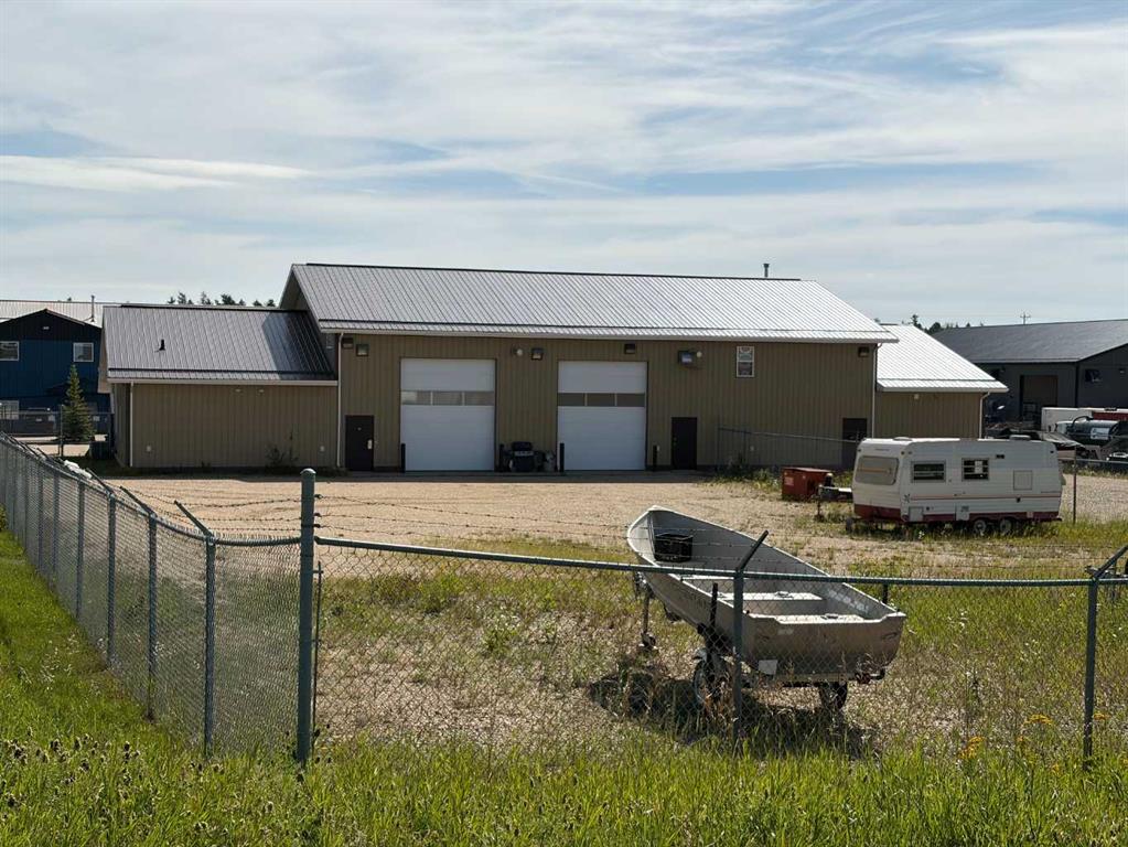 Fifth View of 3307 41 Avenue , NONE, Whitecourt, Alberta, T7S 0C9