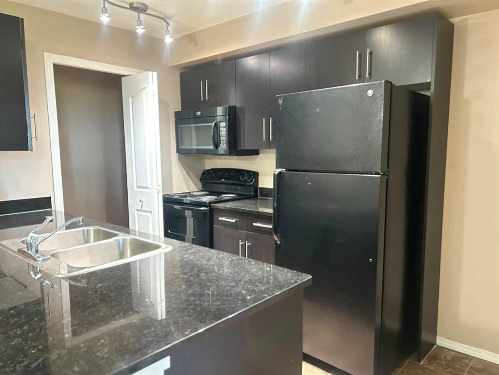 Second View of 105, 355 Taralake Way NE, Taradale, Calgary, Alberta, T3J 0M1