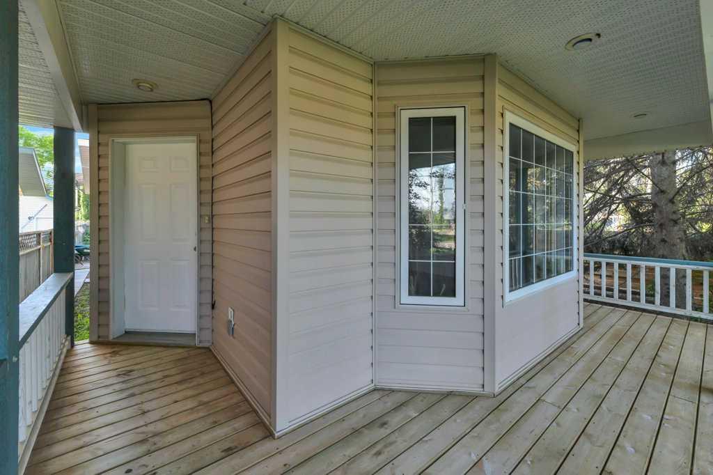 Third View of 4011 Lakeshore Drive , Cottage Area, Sylvan Lake, Alberta, T4S 1B9