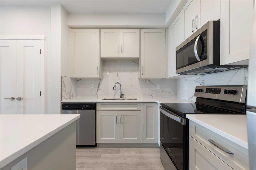 Fifth View of 202, 150 Shawnee Square SW, Shawnee Slopes, Calgary, Alberta, T2Y 0T6