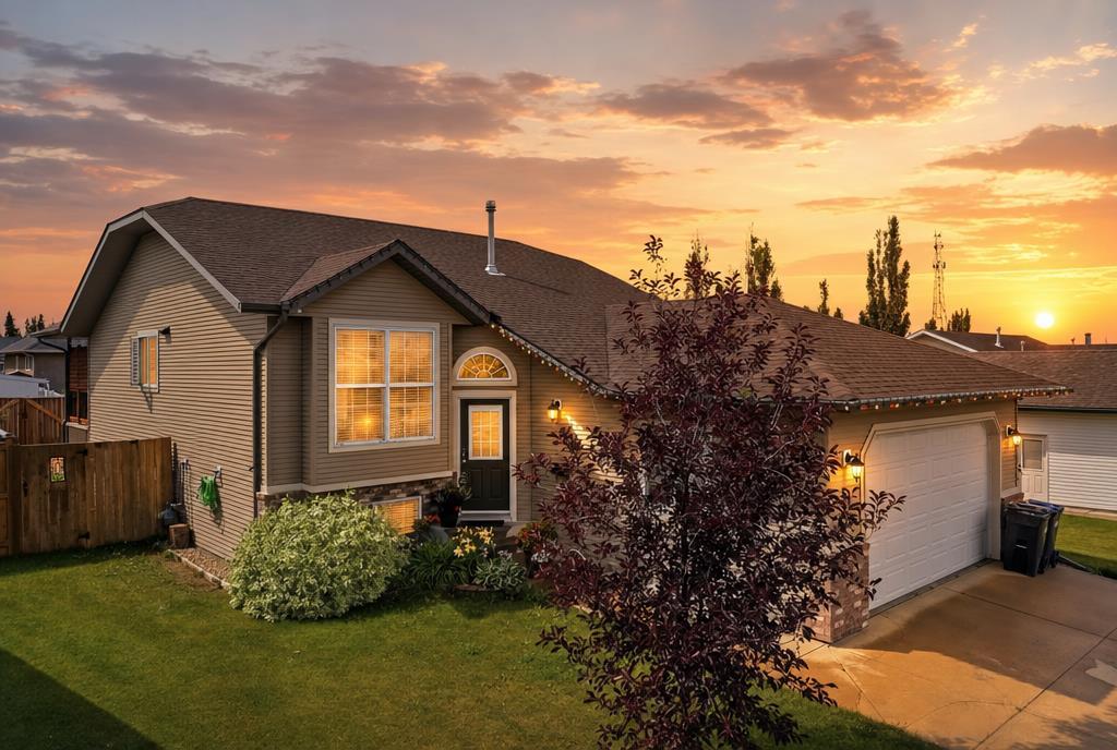 51 Fern Glade Crescent , A2334779, Alberta,