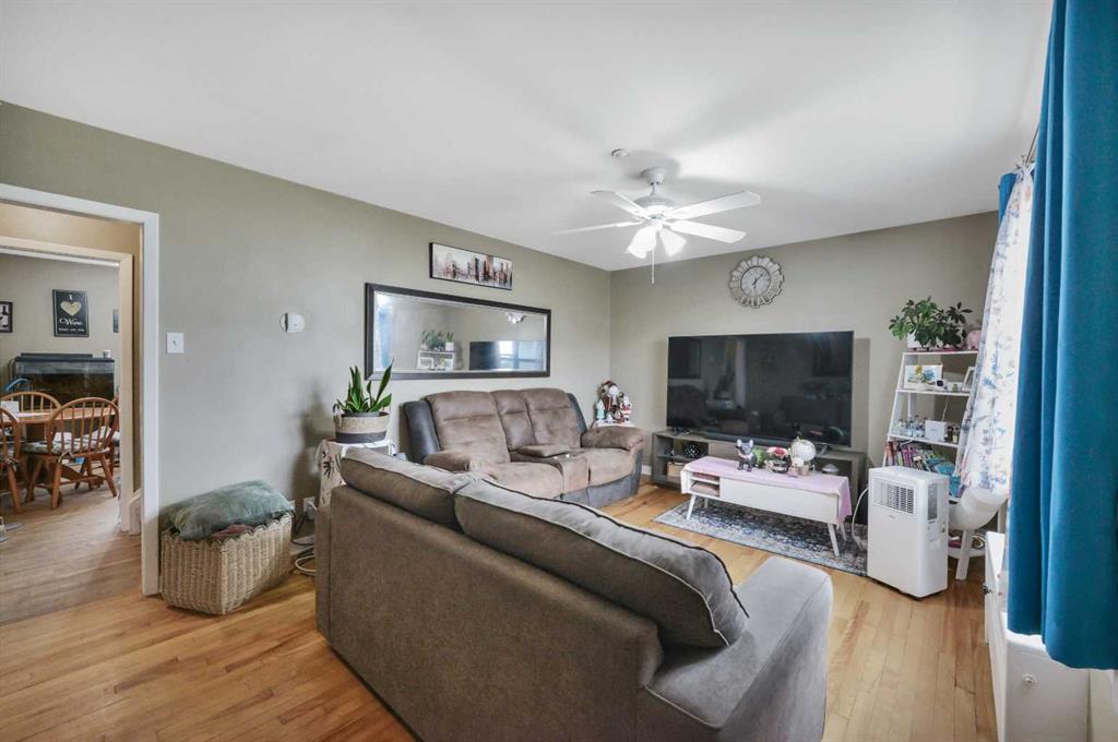 Fifth View of 11 Poplar Crescent , NONE, Springbrook, Alberta, T4S 1V3