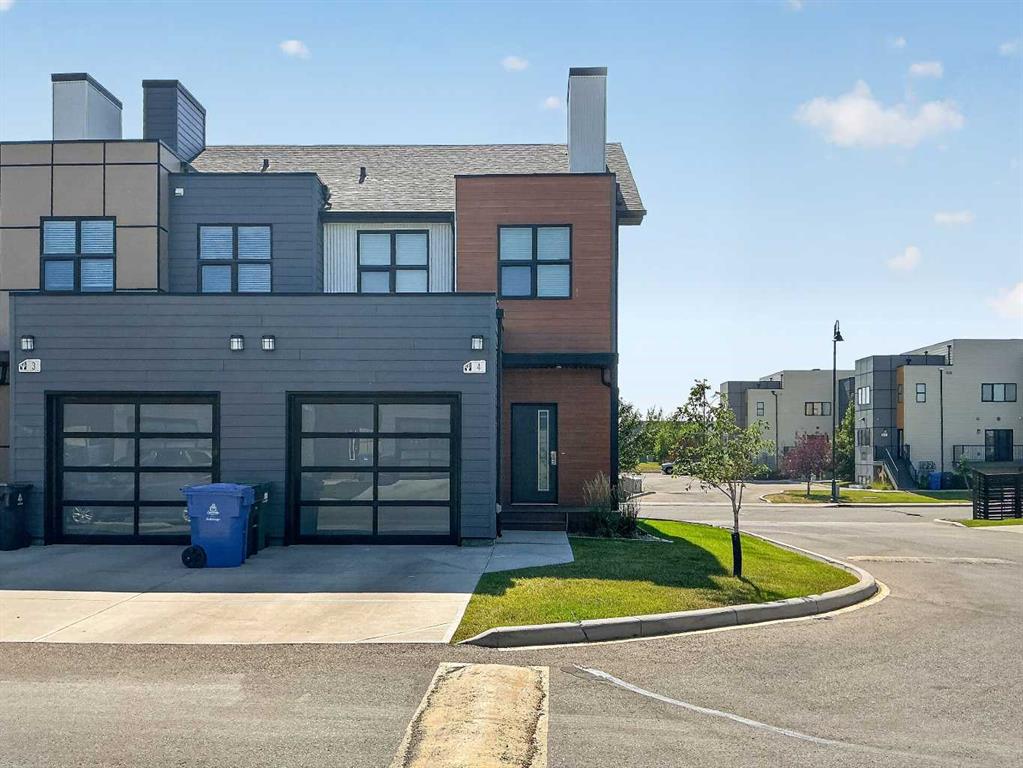Second View of 4, 83 aquitania Circle W, The Crossings, Lethbridge, Alberta, T1J 5M5