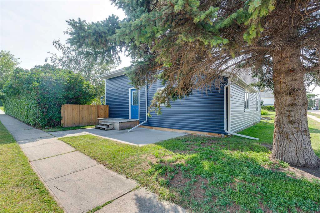Second View of 4903 48 Street , Central Innisfail, Innisfail, Alberta, T4G1N1