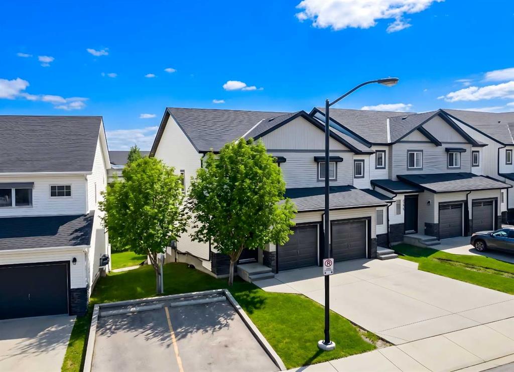 MLS® listing #114703595 for sale located at 137 Pantego Lane NW