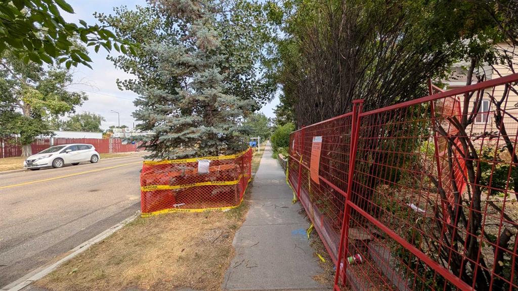 Fifth View of 2916 17 Street SE, Inglewood, Calgary, Alberta, T2G 3W3