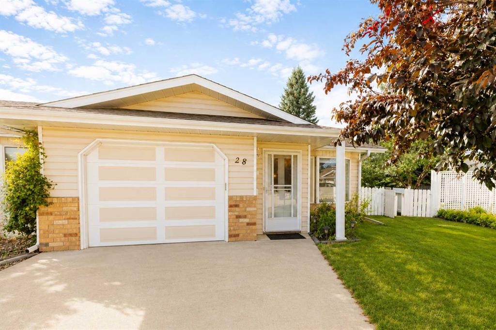 Second View of 28 Dale Close , Deer Park Estates, Red Deer, Alberta, T4R 2L4