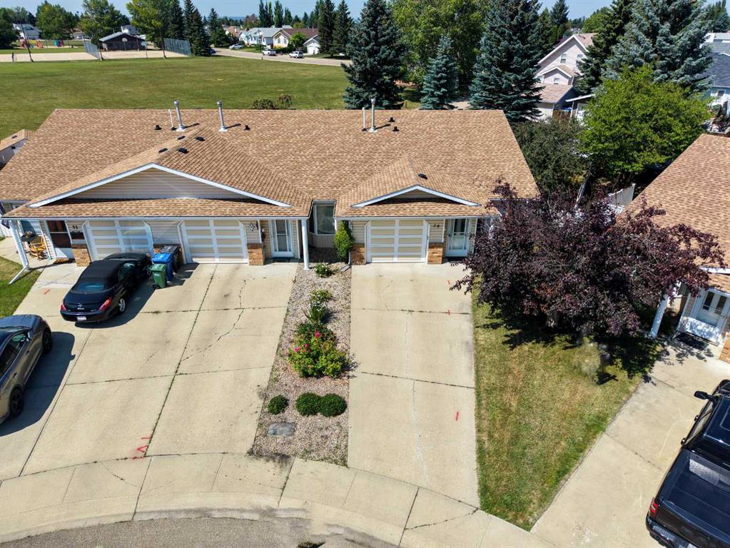 Fourth View of 28 Dale Close , Deer Park Estates, Red Deer, Alberta, T4R 2L4