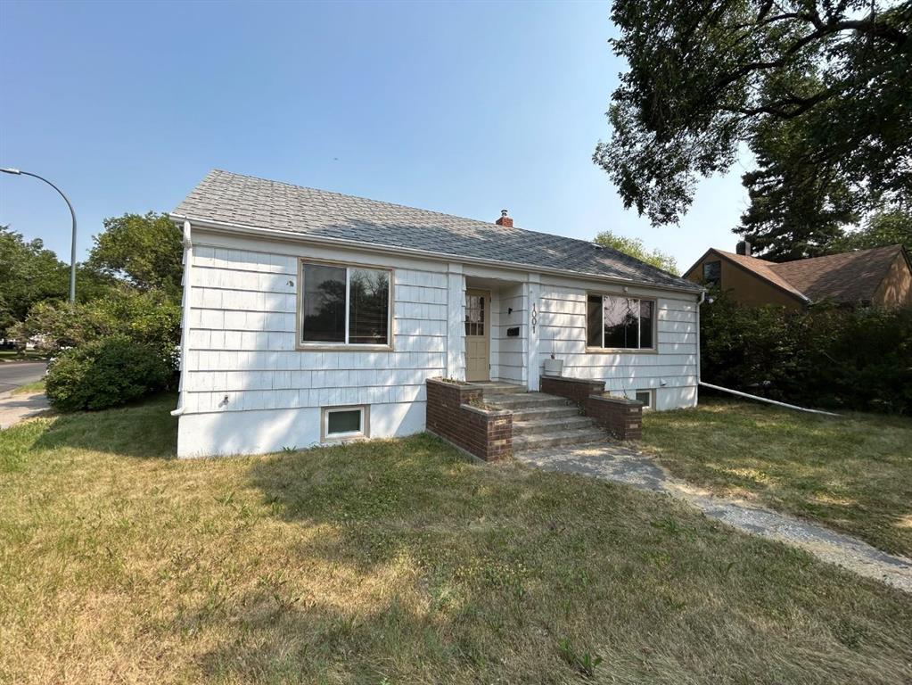 1001 13 Street S, A2335053, Alberta,
