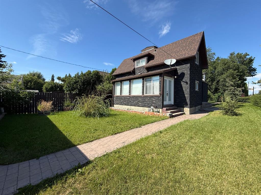 1037 4 Avenue , A2335063, Alberta,