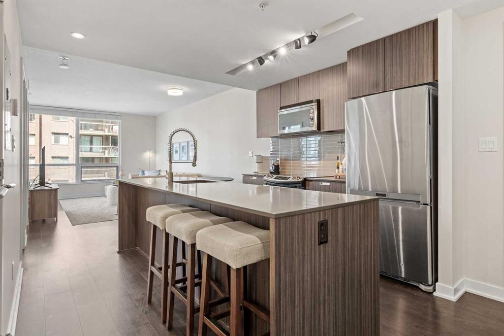 Fifth View of 701, 626 14 Avenue SW, Beltline, Calgary, Alberta, T2R 0X4
