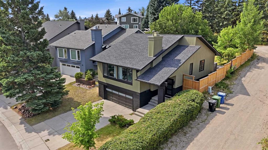 Third View of 111 Coachwood Crescent SW, Coach Hill, Calgary, Alberta, T3H 1C2
