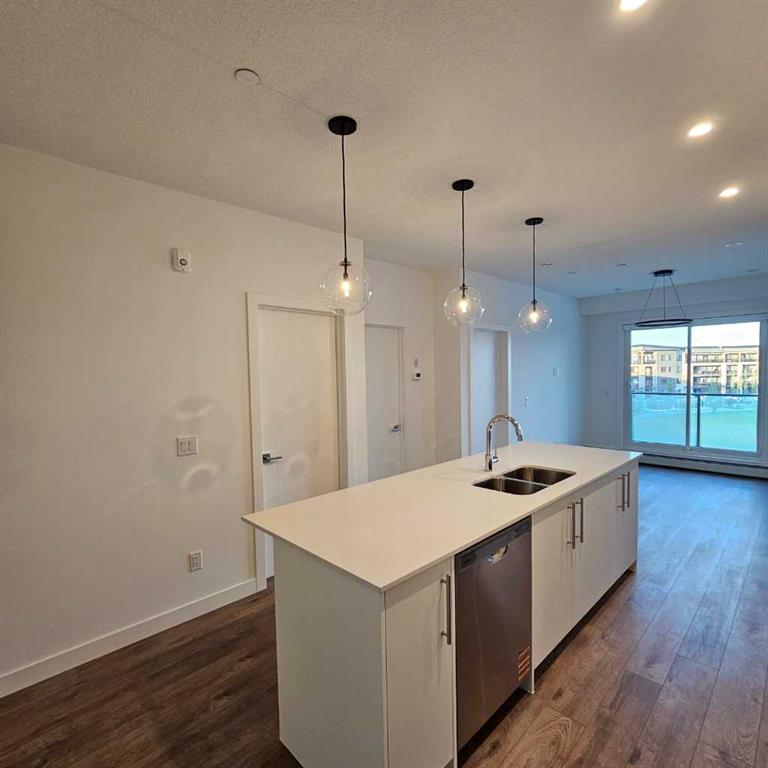 265 wolf willow blvd Boulevard SE, A2335112, Alberta,