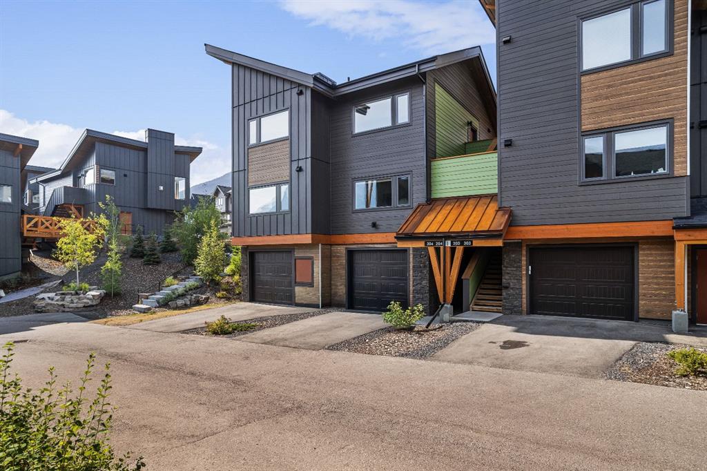 204i, 209 Stewart Creek Rise , A2335181, Alberta,
