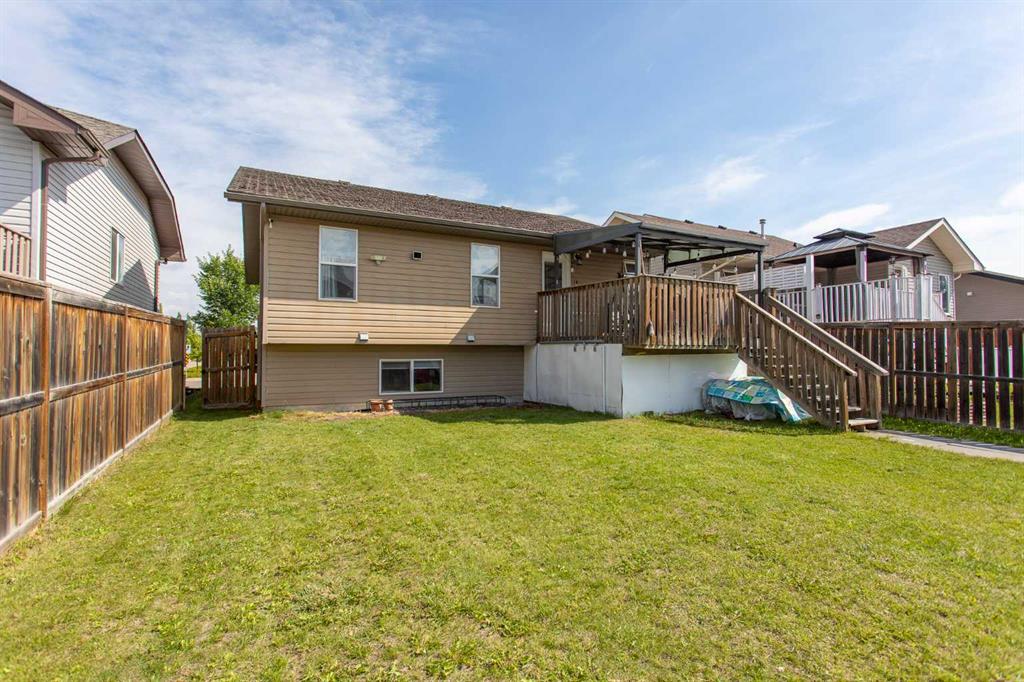 Fourth View of 71 Vanier Drive , Vanier Woods, Red Deer, Alberta, T4R 0G3