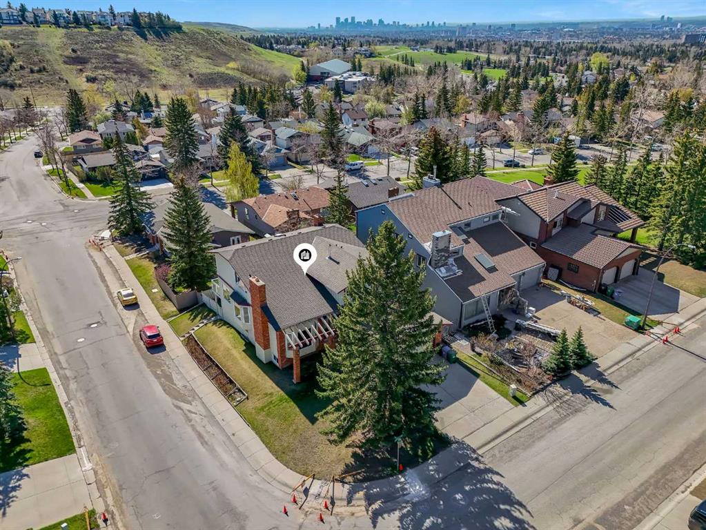 4 Edgehill Crescent NW, A2335299, Alberta,