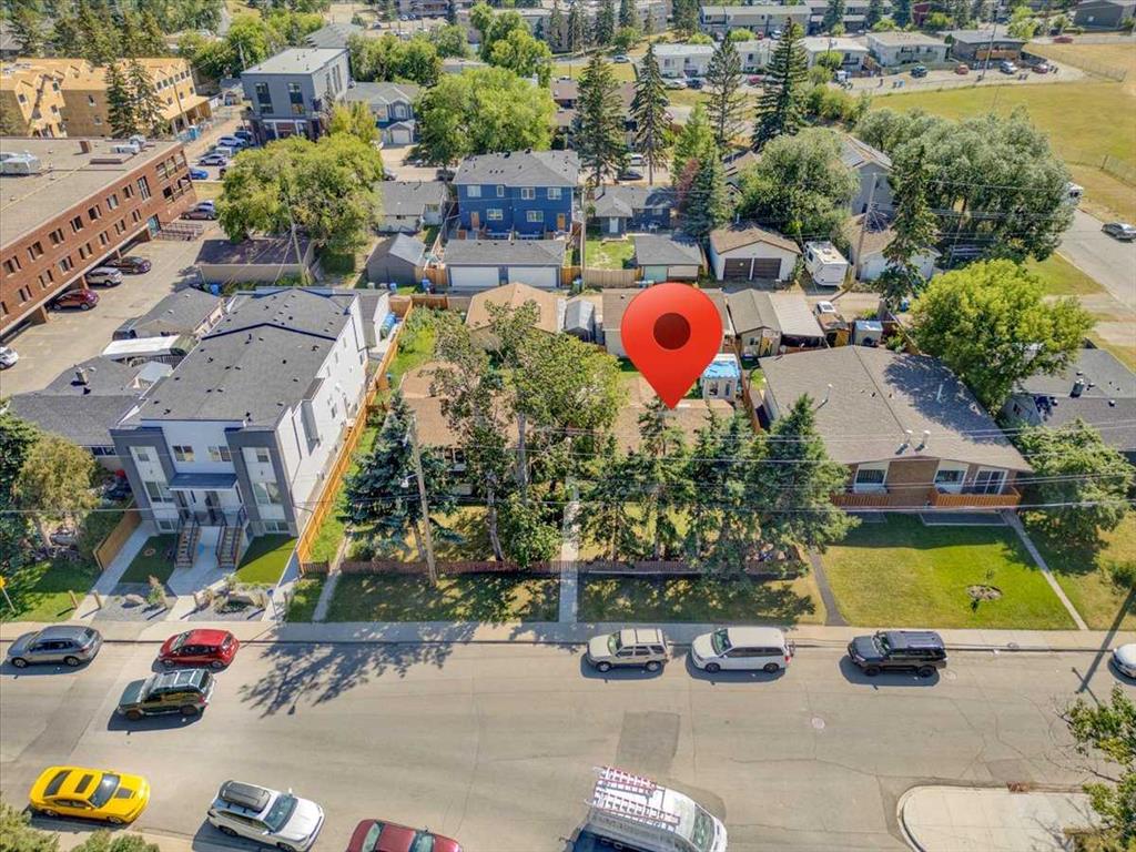 6127 33 Avenue NW, A2335311, Alberta,
