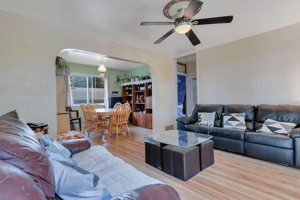 Third View of 5156 47 Street , Central Innisfail, Innisfail, Alberta, T4G 1L7