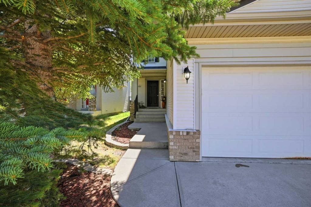 Fifth View of 84 Cougar Ridge Circle SW, Cougar Ridge, Calgary, Alberta, T3H 5C8